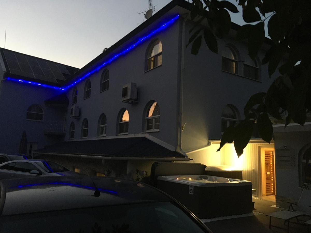 Marvany Panzio Hajdúszoboszló Exterior foto