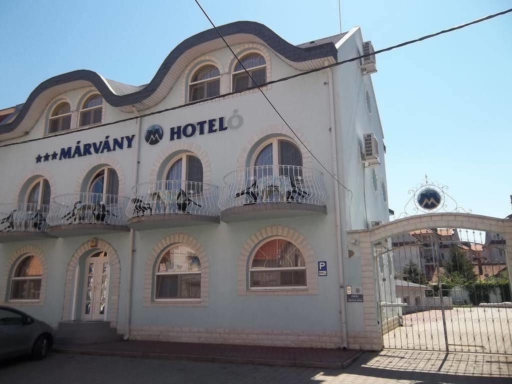Marvany Panzio Hajdúszoboszló Exterior foto