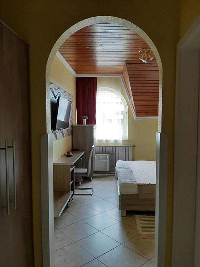 Marvany Panzio Hajdúszoboszló Exterior foto